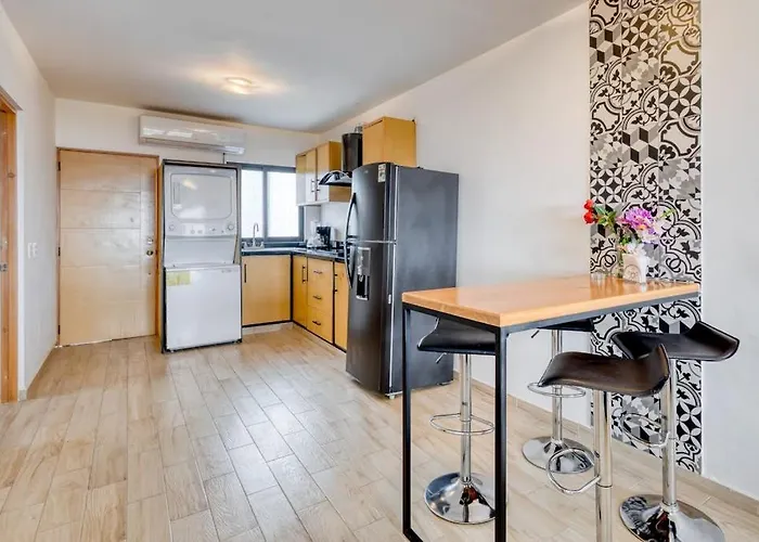 Сasa de vacaciones Ocean View With Scenic Balcony, Well-equipped Kitchen, Internet & W/d *