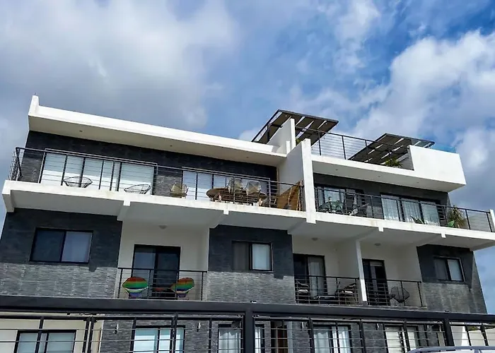 Ocean View With Scenic Balcony, Well-equipped Kitchen, Internet & W/d Сasa de vacaciones Cabo San Lucas