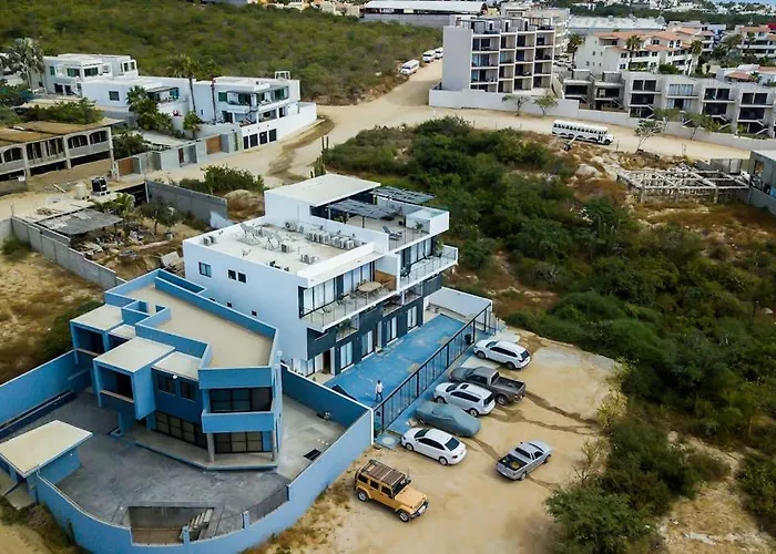 Ocean View With Scenic Balcony, Well-equipped Kitchen, Internet & W/d *